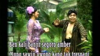 Download lagu Banyu Kali'' Dini Aditama mp3