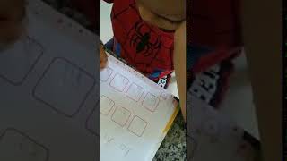 Dedicação total nas tarefinhas