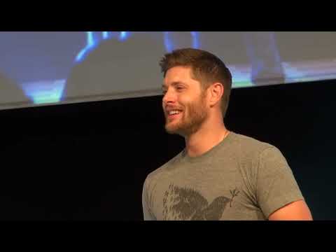 Jensen Ackles and Misha Collins Sunday Full Panel, "Jus in Bello" Supernatural Convention 2015