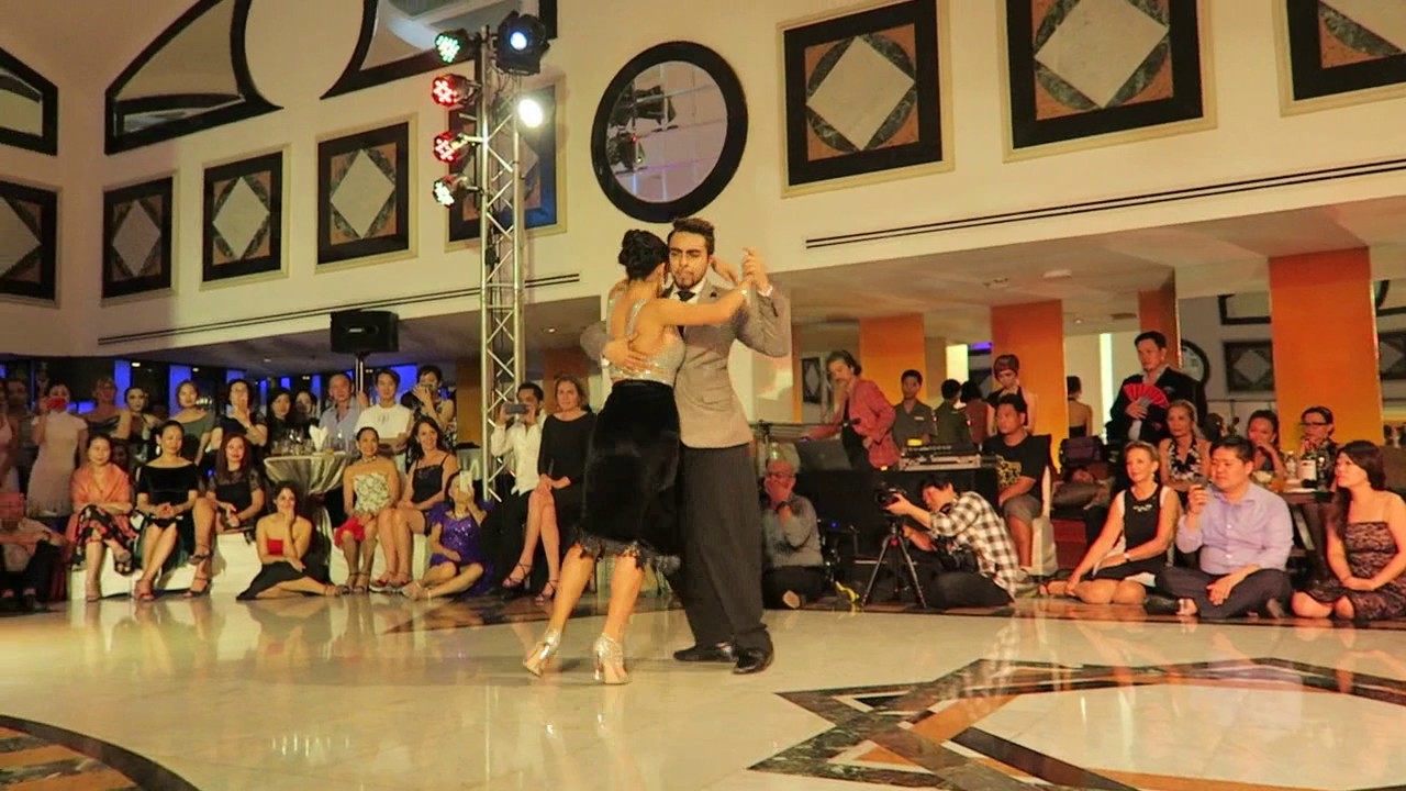 Jonathan Saavedra y Clarisa Aragón Pablo Martinez y Beronica Rue - 1/2 , Bangkok tango festival 2017