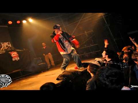 facce plastiche crew NON ME LA TIRO mcom feat h2yo prod. brutal lazzaro .wmv