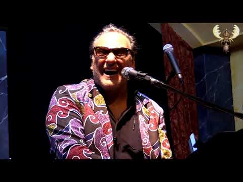 Paulie Cerra band - Hard Times -  live at bluesmoose radio 28 juli 2021.