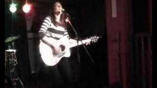 Claire Toomey/Moving Target (Acoustic)