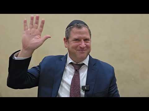 Praying Alive Standing Before God Reeh Na | Rabbi Shlomo Farhi