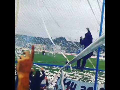 "Recibimiento desde la tribuna, Atletico Tucuman vs Puto del Pirata  (Parte 2)" Barra: La Inimitable • Club: Atlético Tucumán