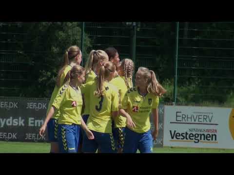 Brøndby pige U-16 guldkamp mod B93