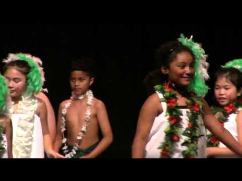 Kapo Kapo 2014 - Porirua East School at Concert #4 1st appearance