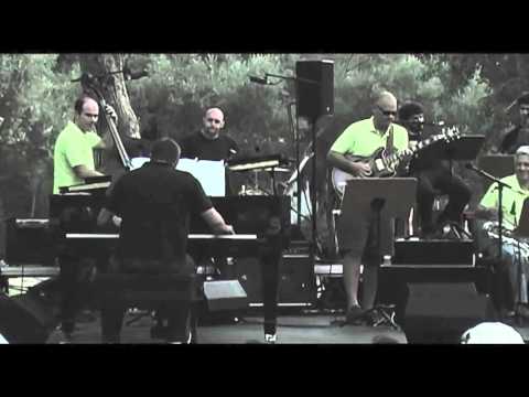 Dan Hewson Keyboard (and trombone) Showreel