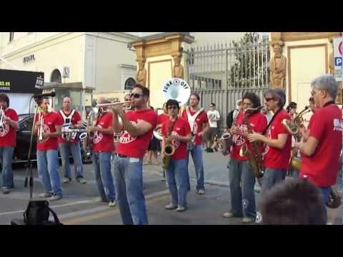 UMBRIA JAZZ 2012 - FUNK OFF