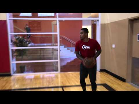 WERKCLUB's Momo Jones