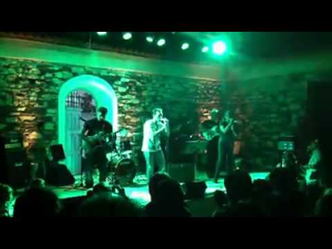 Containers (band) Syros @ Indie rock Festival 7 - Intro - Eksousia (Dionysis Tsaknis)