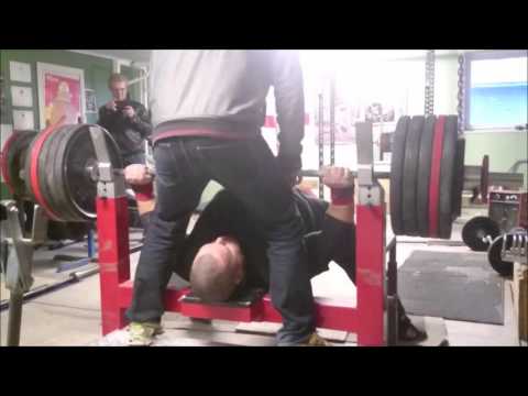 2x265.267.5 and 268kg + 2x272,5kg 2cm board