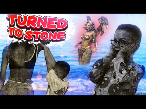 Meduse Gorgone turned to stone us | SUPERMIKE