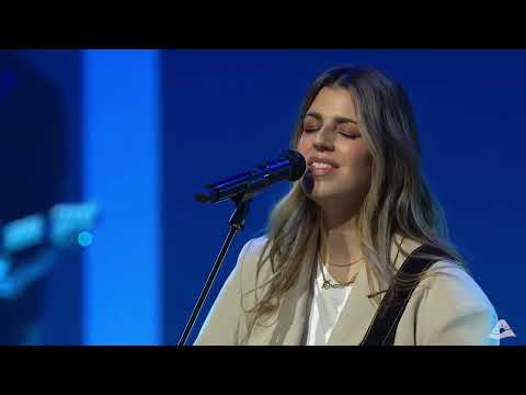 Greatness of The Lord + I Exalt Thee + Worthy (feat. Brooke Ligertwood)