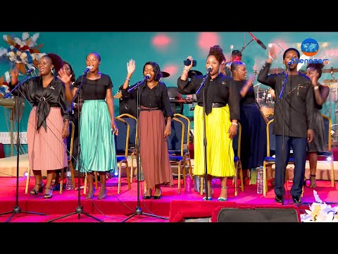 Ndinobuda Pakaoma (Cover) – Divine Hope Singers