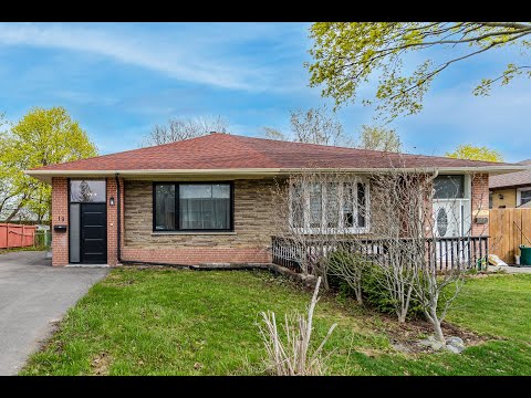 19 Alexandria Crescent, Brampton Home by Kalveer Grewal - Real Estate Properties