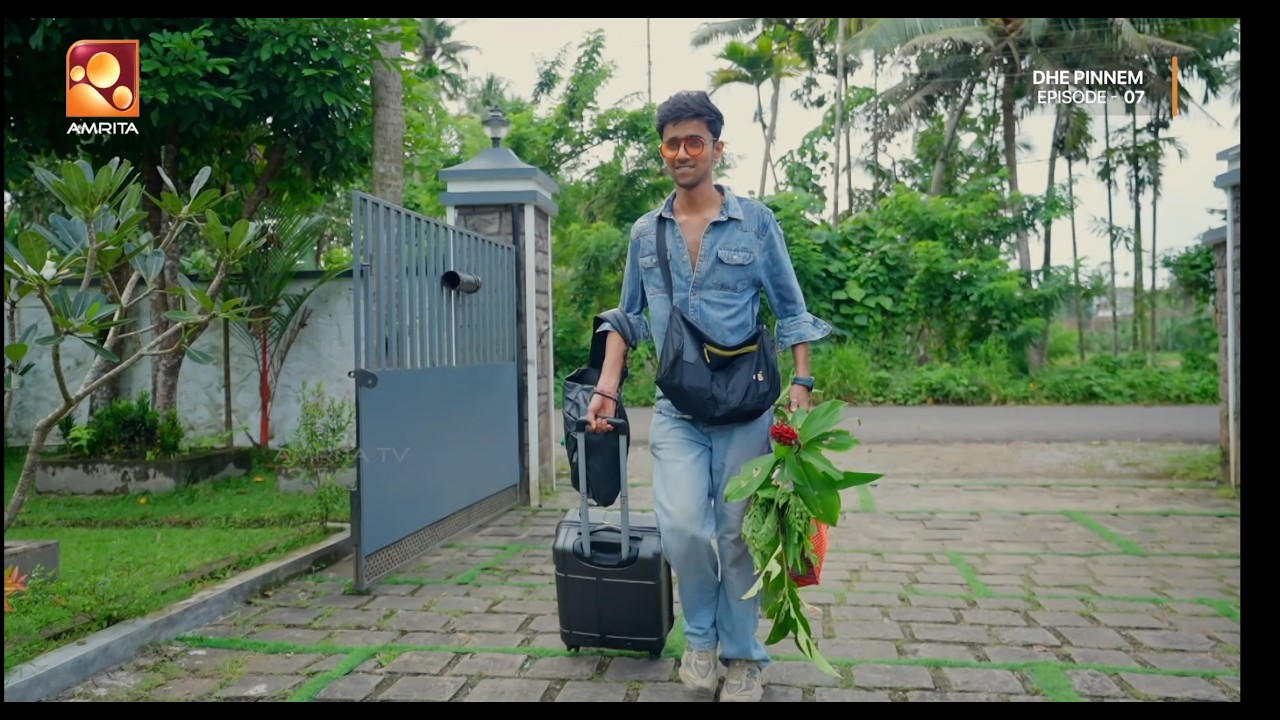 വരാനുള്ള വള്ളി ദാ... ഓട്ടോയും പിടിച്ചെത്തി😆🚖🔥  | Dhe Pinneem 