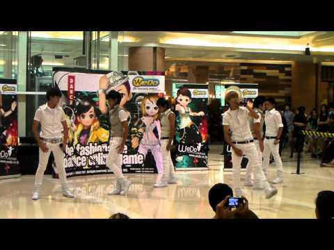 ZR* cover Beast @ Wedo Cover Crew Contest Stage 5 ( Audition ) 110828