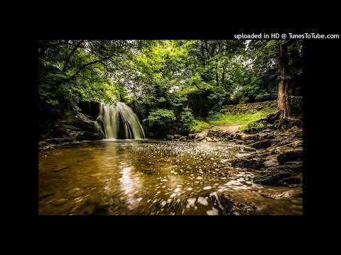 Paix Dans La Vallée. Soeur: SYLVANIE PIERRE LOUIS  _ / UNE  EXCEPTIONNELLE VOIX …