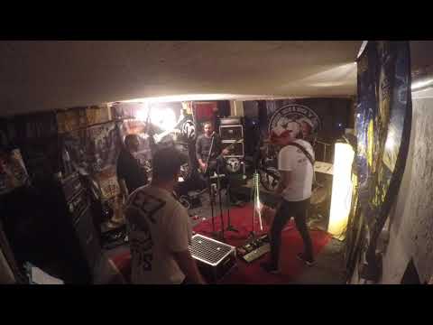 Buddies, Beer & Rock'n'Roll - Hands Up