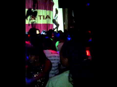 ALJA KAMILLION BROKE IN MARTINI MONDAY