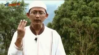 Download lagu Jangan Lewatkan Hari Tanpa 3 Perkara Ini - Ustadz Badrusalam,Lc mp3