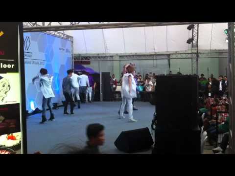 120728 EXO mini live @siam discovery