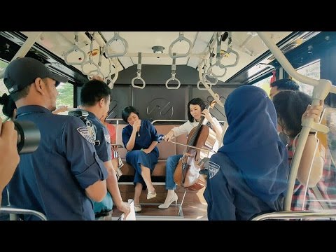 Kepiawaian Veronica Tan saat Bermain Cello Bersama Addie MS