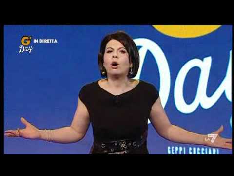 G'DAY con Geppi Cucciari 07/03/2011 - Se vinci dividiamo