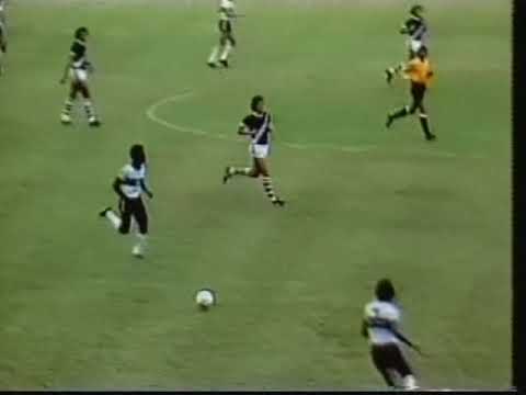 Brasileiro 1979. Compactos de Vasco 2 x 1 Coritiba e Inter 2 x 1 Vasco