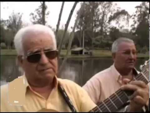 quemil  yambay -  areko cuatro kuna (traduccion en espanol debajo el video)