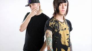 Breathe Carolina - Hit and Run