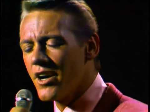 Righteous Brothers - Unchained Melody (Live in 1965)