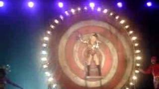 Christina Aguilera - Enter The Circus (live)
