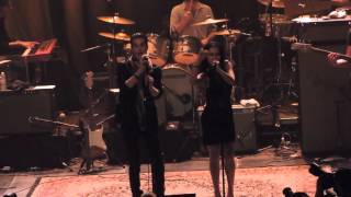 Perry and Etty Farrell - Gold Dust Woman at Fleetwood Mac Fest