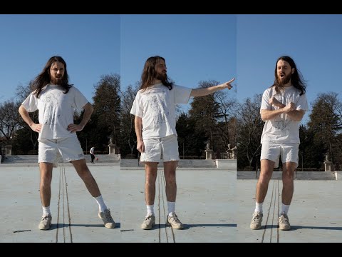 BELLO BELLO | MARTELLI (Testo Lyrics Video)