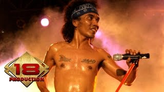 Download lagu Slank - Gara Gara Kamu (Live Konser Malang 27 November 2005) mp3 Download lagu Slank - Gara Gara Kamu (Live Konser Malang 27 November 2005) mp3