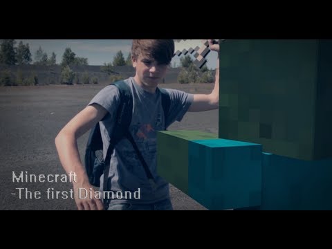 Minecraft-The First Diamond