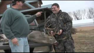 preview picture of video 'Big D Strikes Out, His Third 2010 Buck'
