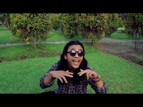 Lirik Lagu Fana Merah Jambu