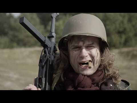 Space Chaser - Waves (official Video)