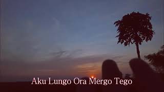 Download lagu Status WA bikin baper lagunya Guyon Waton mp3