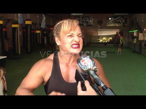 ALEJANDRA OLIVERAS - BOXEADORA