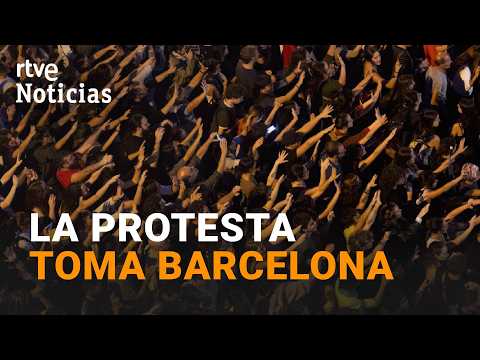 Miles de personas marchan por la vivienda en Barcelona | RTVE Noticias
