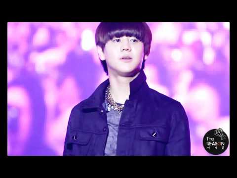 [Fancam] 111001 BEAST Yoseob "HELLO" @ Lotte Duty Free Family Concert