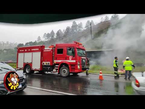 CARRETA PEGA FOGO NA ENTRADA DA CIDADE DE JUQUITIBA.