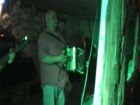 LA LOMITA PARK ---  HACHE 3--05/30/10