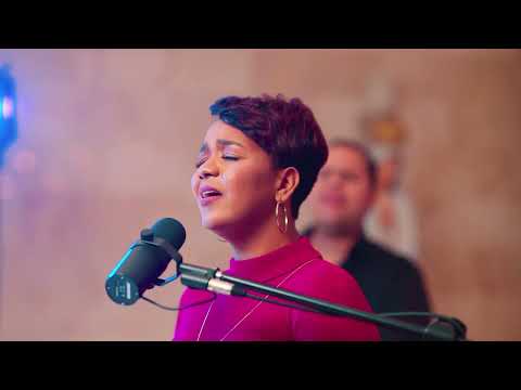 Alba Pantaleón - Dios de la gloria [Video Oficial]