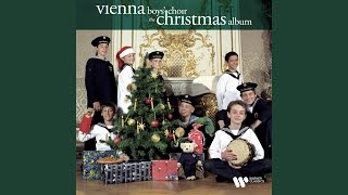 Vienna Boys' Choir - Let It Snow! Let It Snow! Let It Snow! video