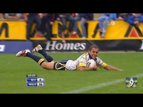 Matt Bowen - 11 tries in 2004